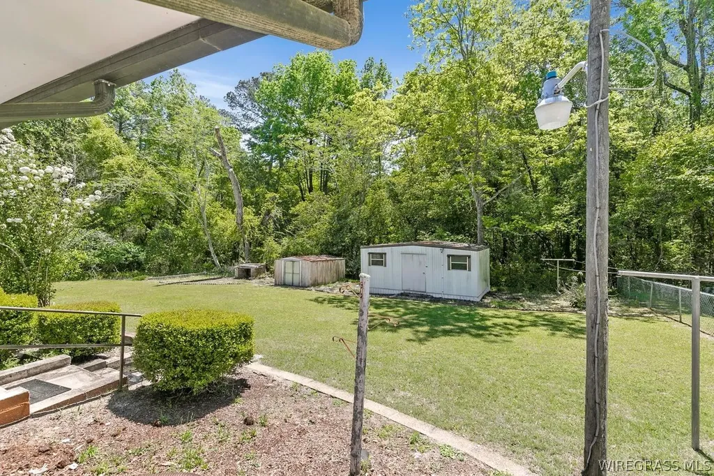 447 Pine Avenue Ozark AL 36360