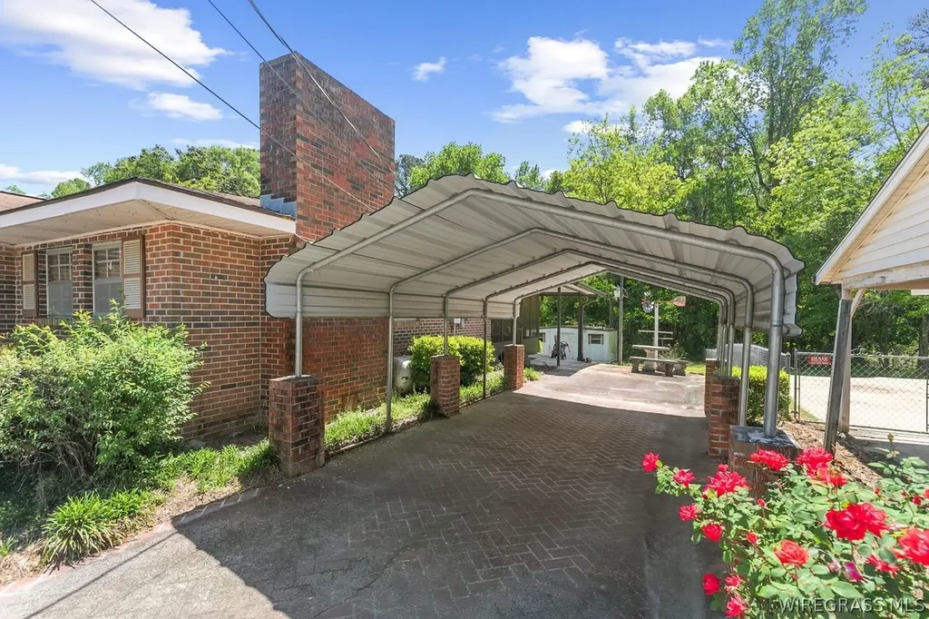 447 Pine Avenue Ozark AL 36360