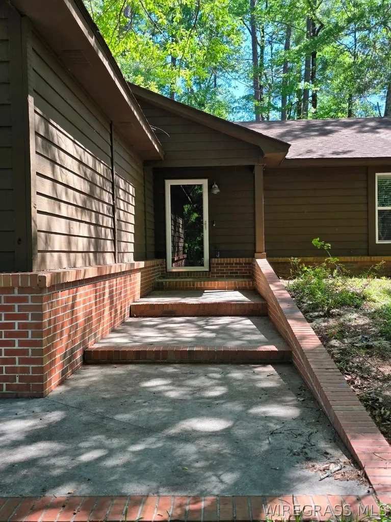 130 Martha Drive Ozark AL 36360