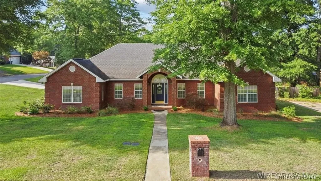 216 Wellston Drive Enterprise AL 36330