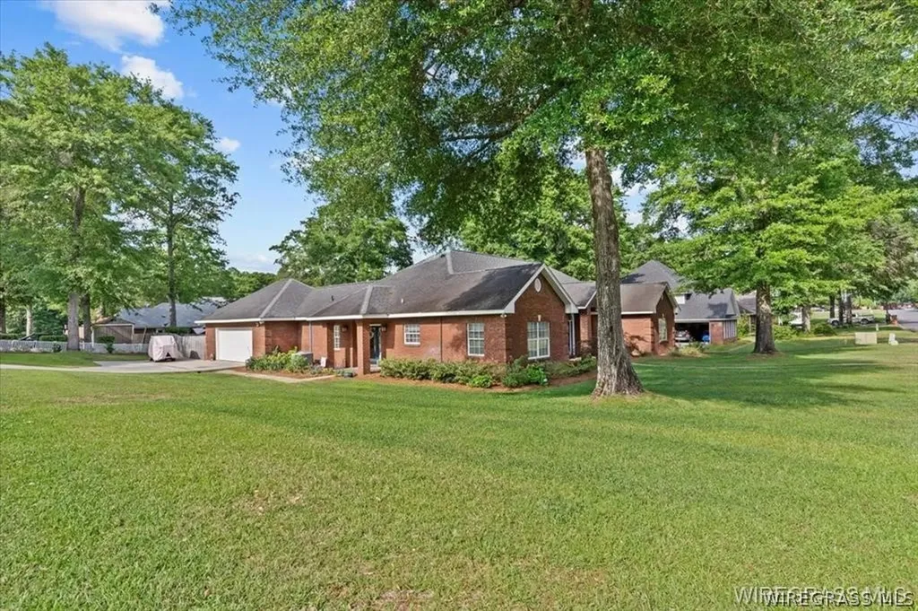 216 Wellston Drive Enterprise AL 36330