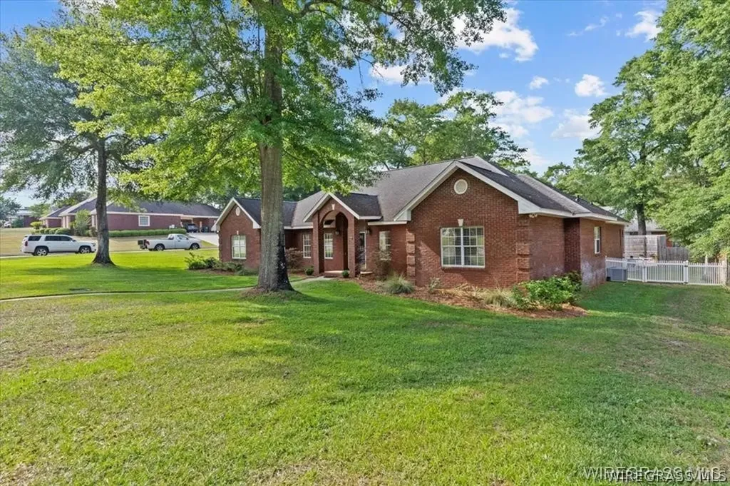 216 Wellston Drive Enterprise AL 36330