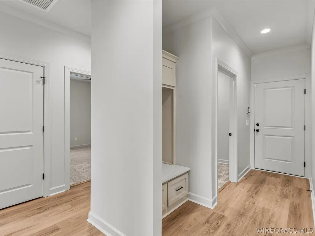 327 Lakes Drive Enterprise AL 36330
