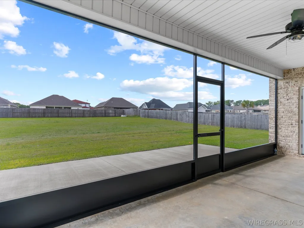 327 Lakes Drive Enterprise AL 36330