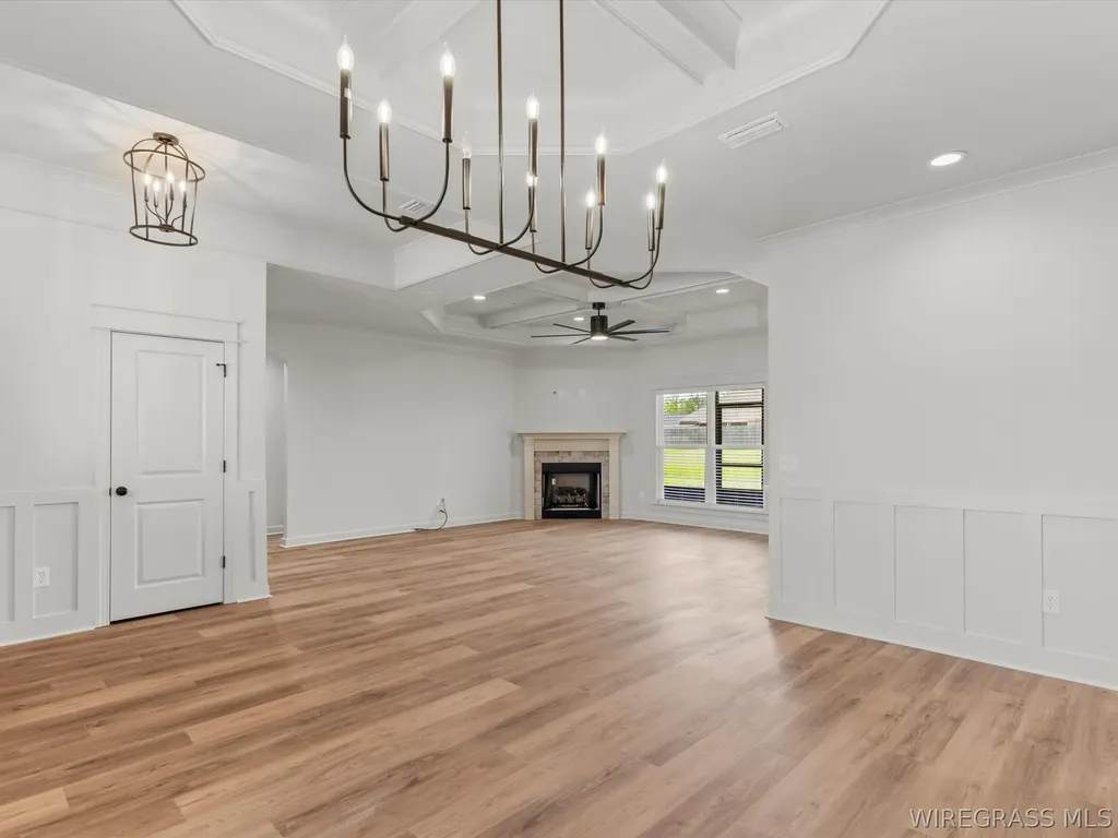327 Lakes Drive Enterprise AL 36330