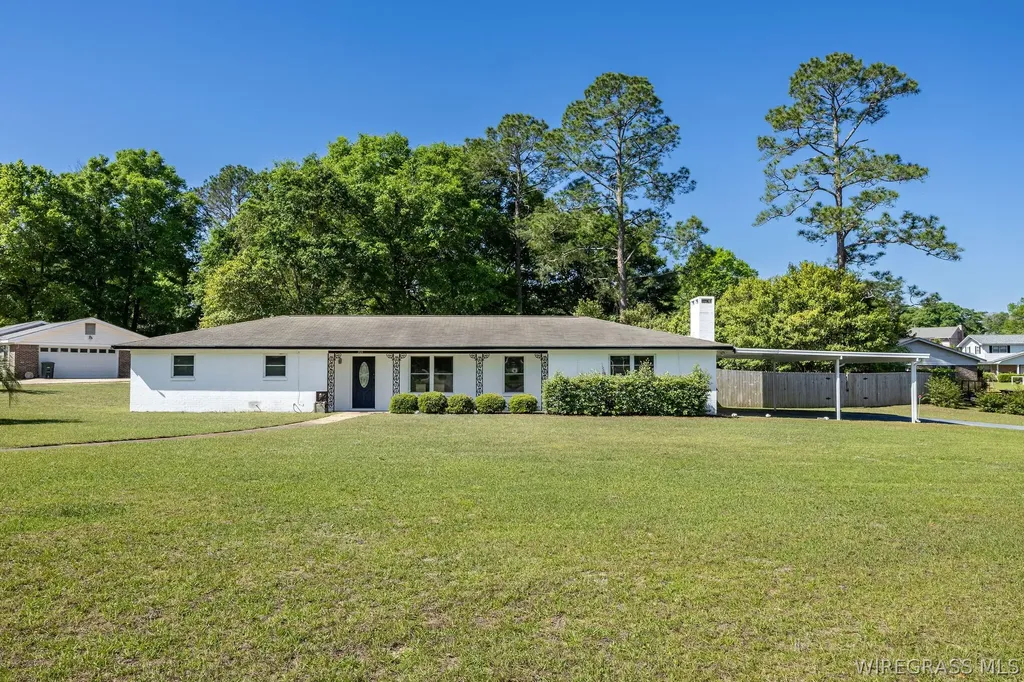 209 Briarhill Road Enterprise AL 36330