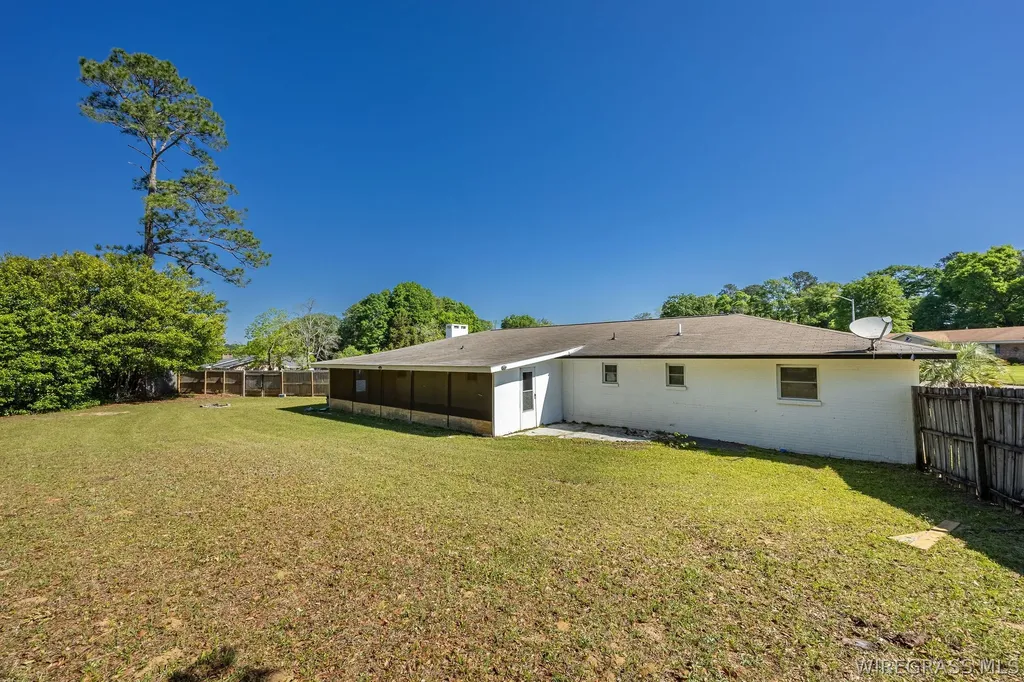 209 Briarhill Road Enterprise AL 36330