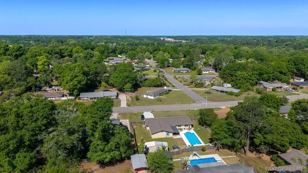 209 Briarhill Road Enterprise AL 36330