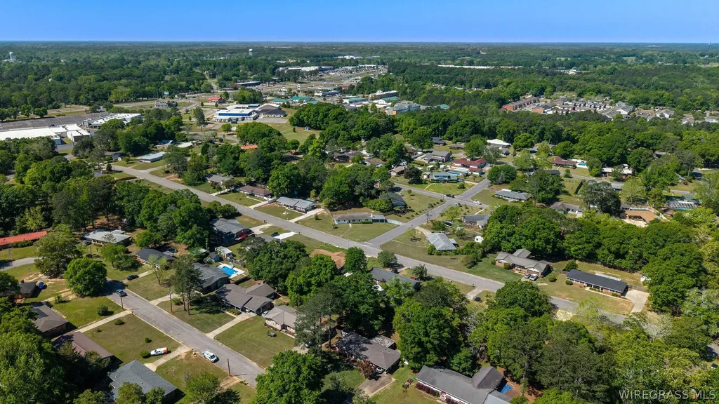 209 Briarhill Road Enterprise AL 36330