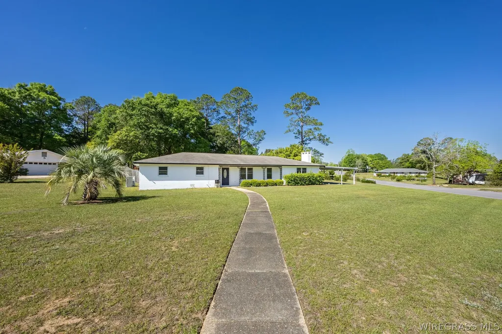 209 Briarhill Road Enterprise AL 36330