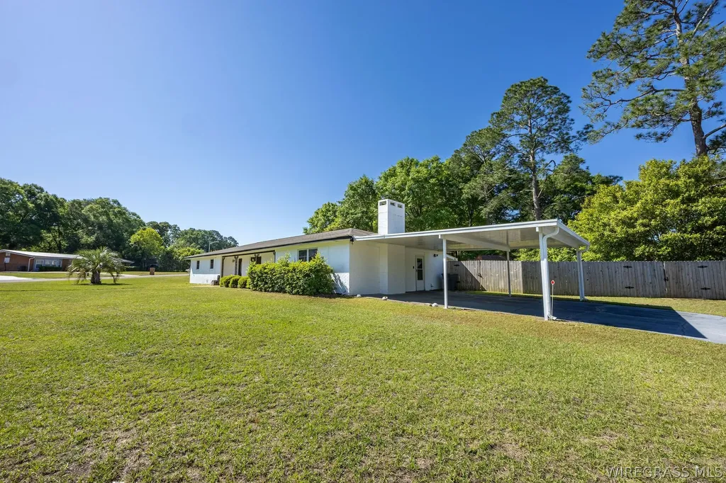 209 Briarhill Road Enterprise AL 36330