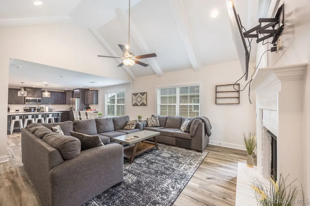 307 Hundley Drive Enterprise AL 36330