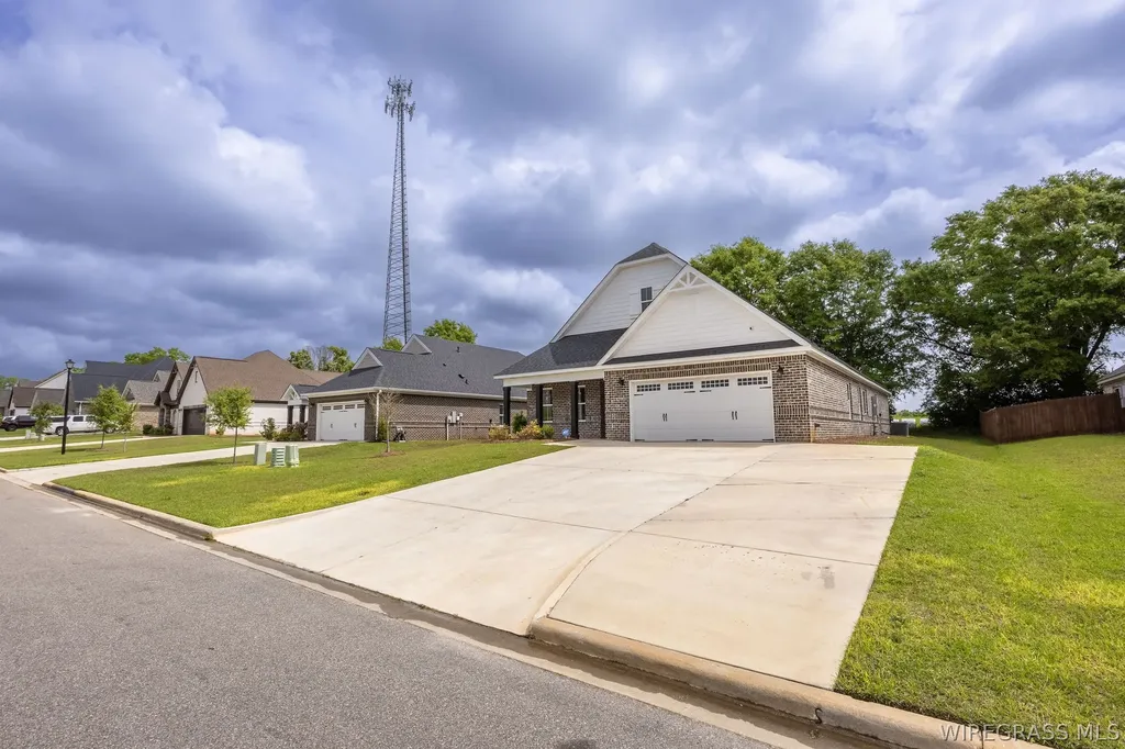 307 Hundley Drive Enterprise AL 36330