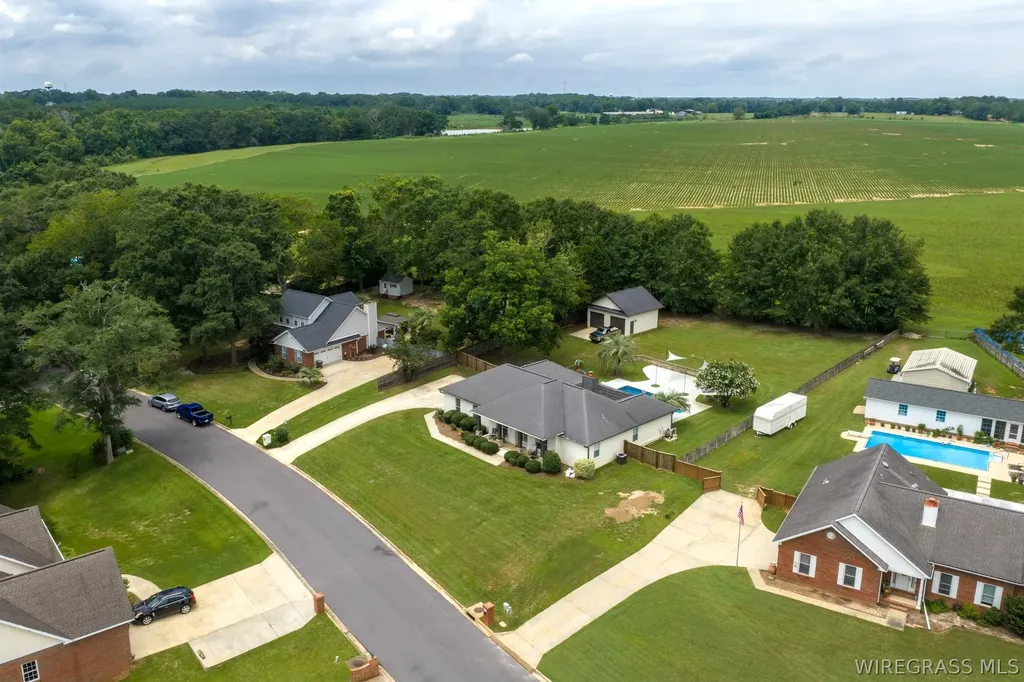 3357 Lake Oak Ridge Drive Enterprise AL 36330