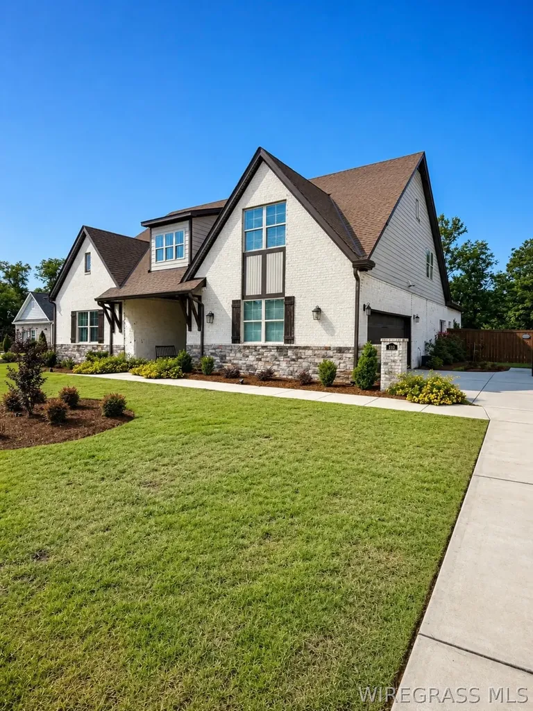 110 Lucas Lane Midland City AL 36350