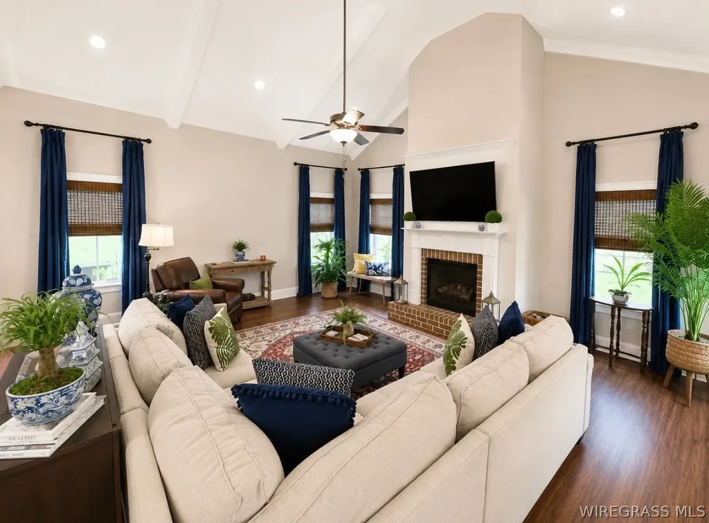 110 Lucas Lane Midland City AL 36350