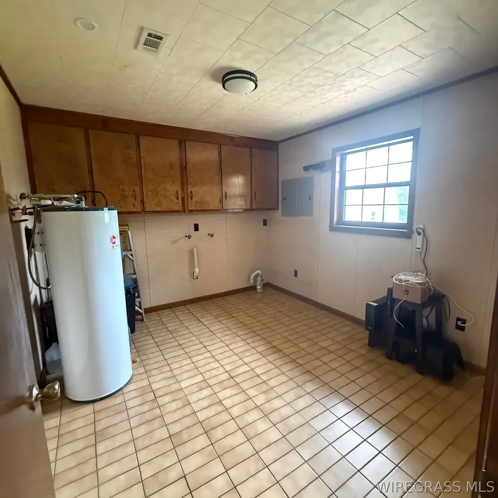 325 County Road 471 Kinston AL 36453