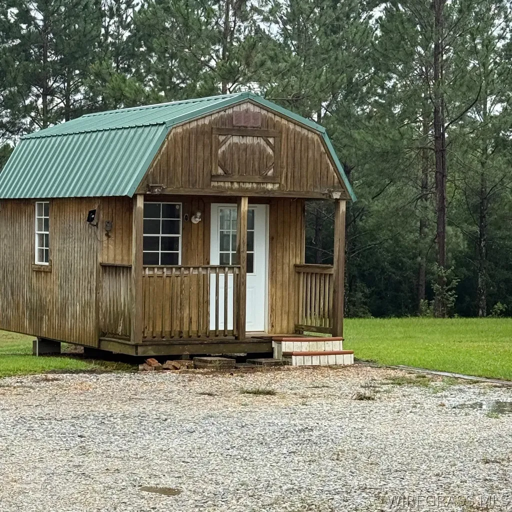325 County Road 471 Kinston AL 36453