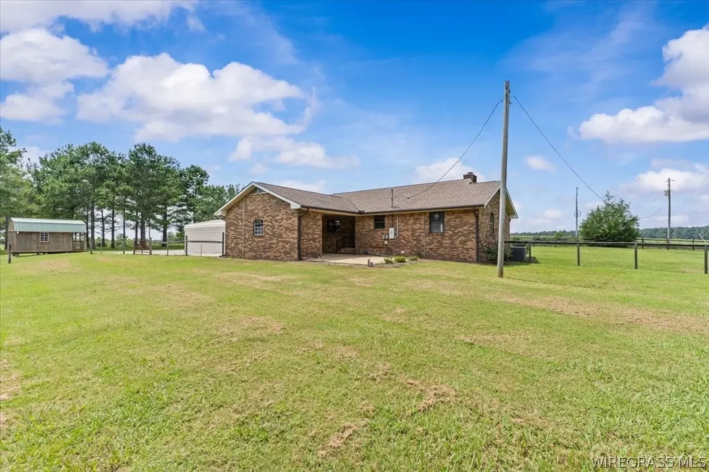 325 County Road 471 Kinston AL 36453