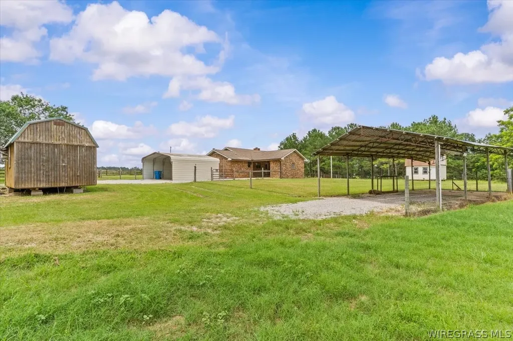 325 County Road 471 Kinston AL 36453