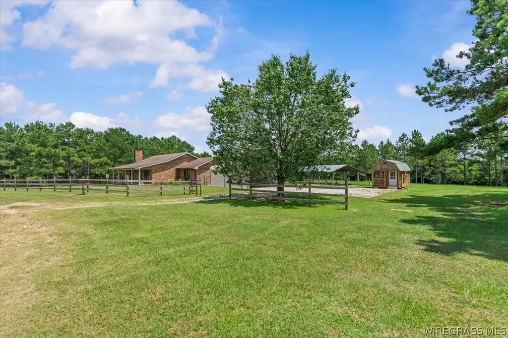 325 County Road 471 Kinston AL 36453