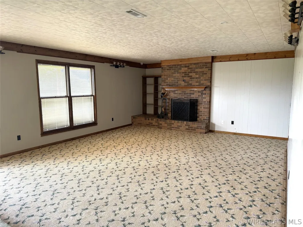325 County Road 471 Kinston AL 36453