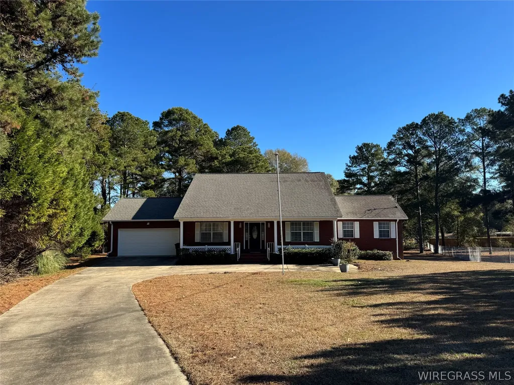 105 Hilton Circle Enterprise AL 36330