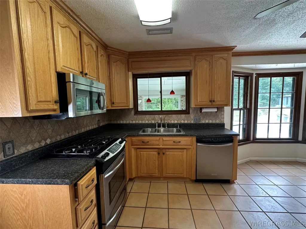 3038 Logan Road Ozark AL 36360