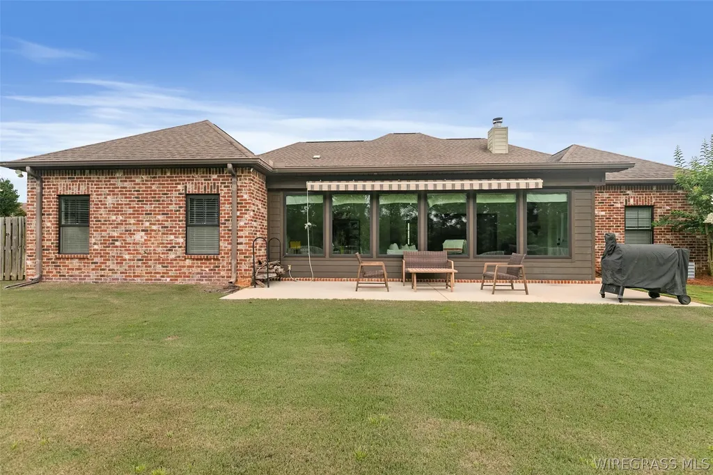 204 County Road 560 Enterprise AL 36330