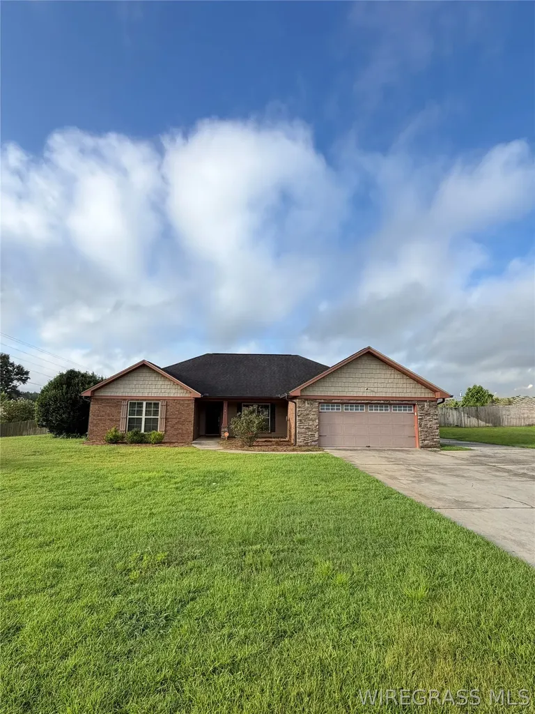 101 Stonechase Drive Enterprise AL 36330