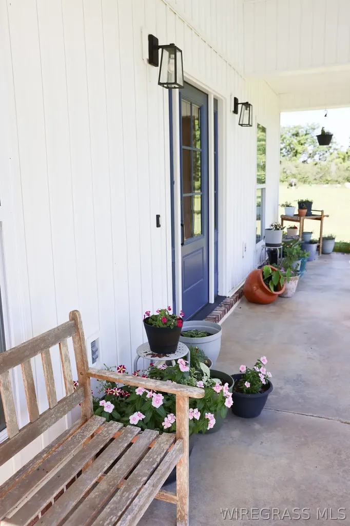 657 County Road 527 Road Elba AL 36323