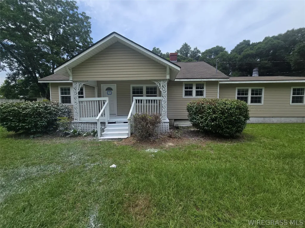 832 W Highway 27 Ozark AL 36360
