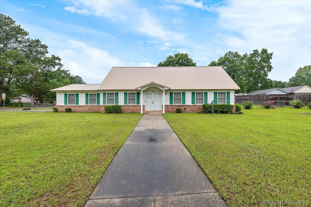 1301 Northfield Circle Dothan AL 36303