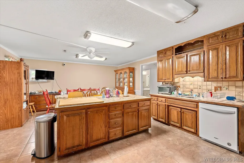 1301 Northfield Circle Dothan AL 36303