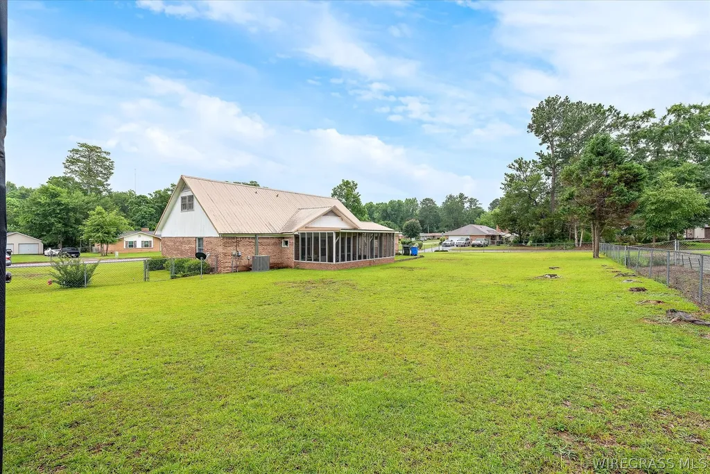 1301 Northfield Circle Dothan AL 36303