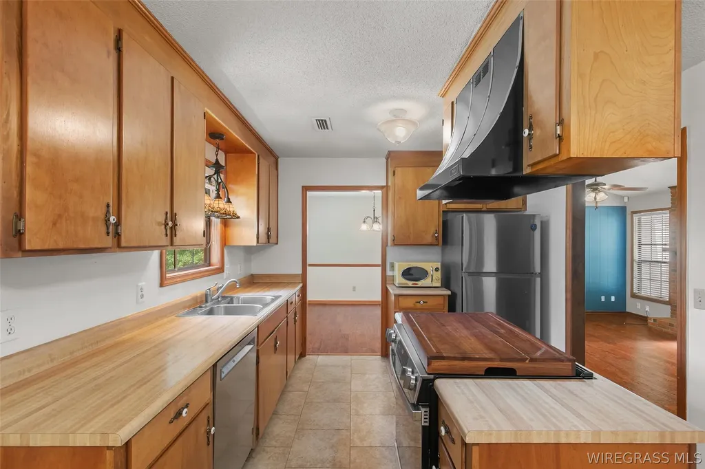 106 Yvonne Drive Enterprise AL 36330