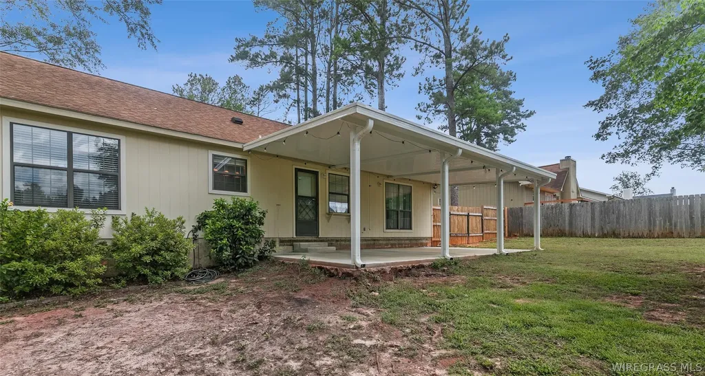 106 Yvonne Drive Enterprise AL 36330