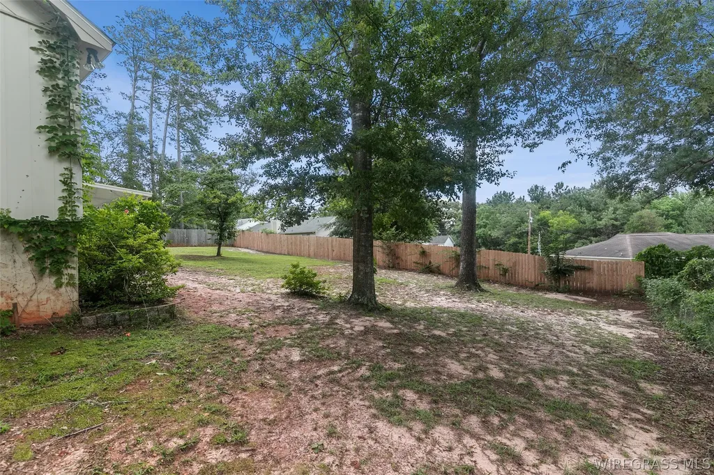 106 Yvonne Drive Enterprise AL 36330