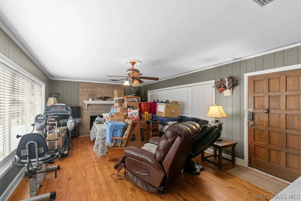 138 White Avenue Ozark AL 36360