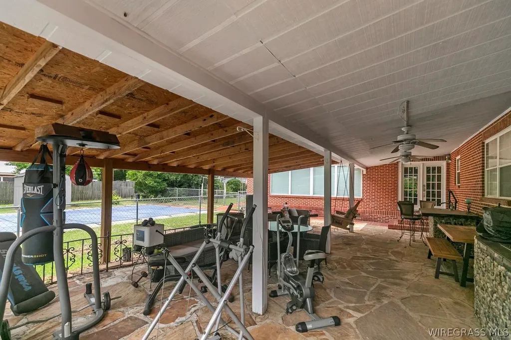 138 White Avenue Ozark AL 36360