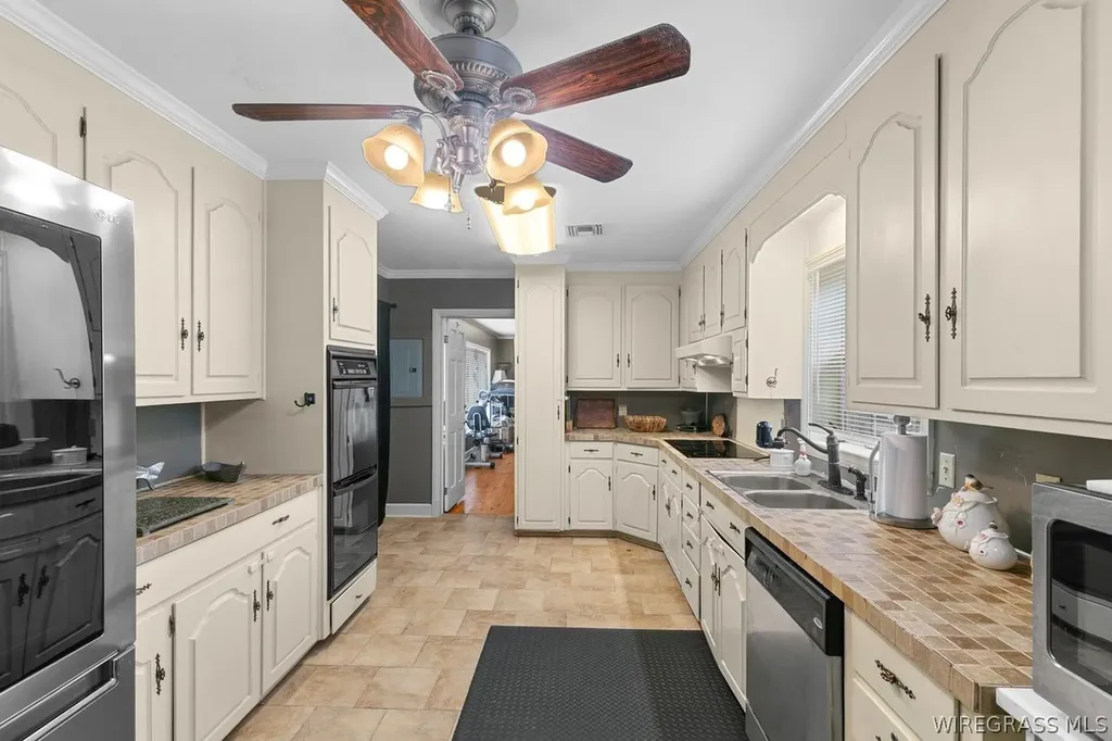 138 White Avenue Ozark AL 36360