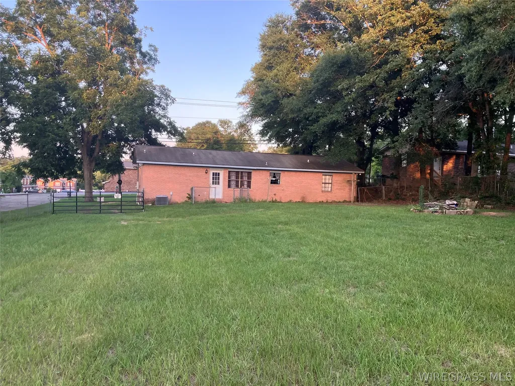 1471 Shellfield Road Enterprise AL 36330