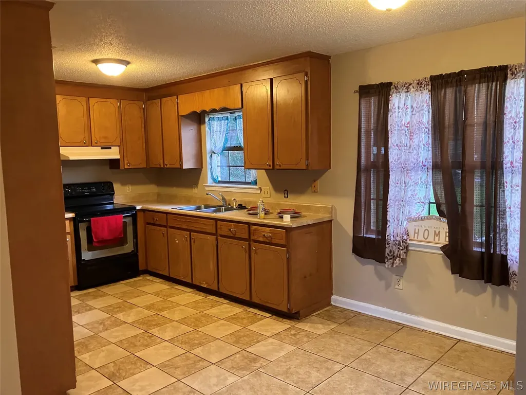 1471 Shellfield Road Enterprise AL 36330