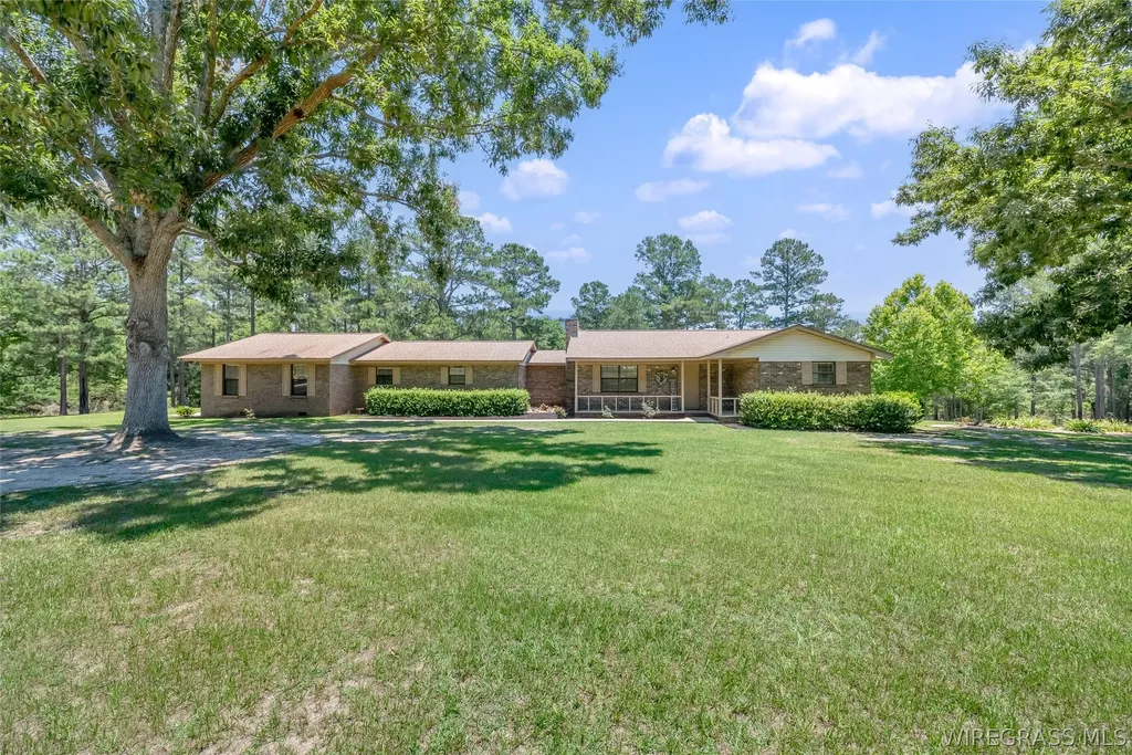 26775 Weaver Place Road Opp AL 36467