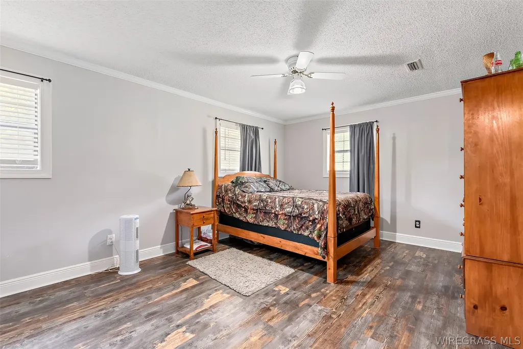26775 Weaver Place Road Opp AL 36467