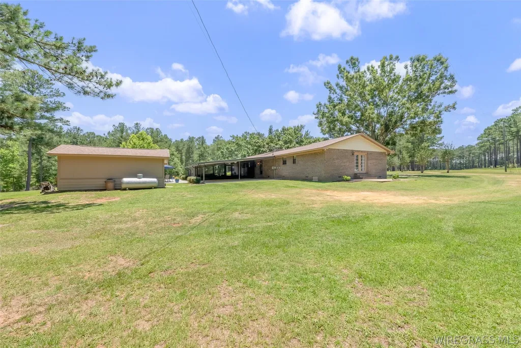 26775 Weaver Place Road Opp AL 36467