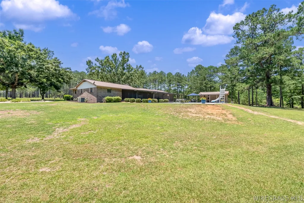 26775 Weaver Place Road Opp AL 36467