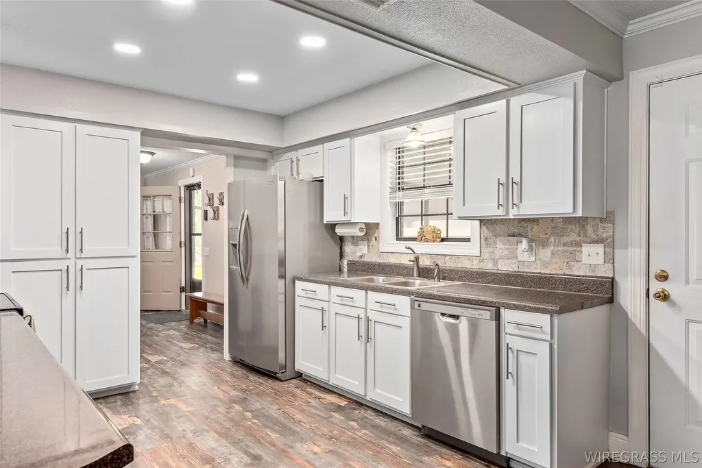 26775 Weaver Place Road Opp AL 36467