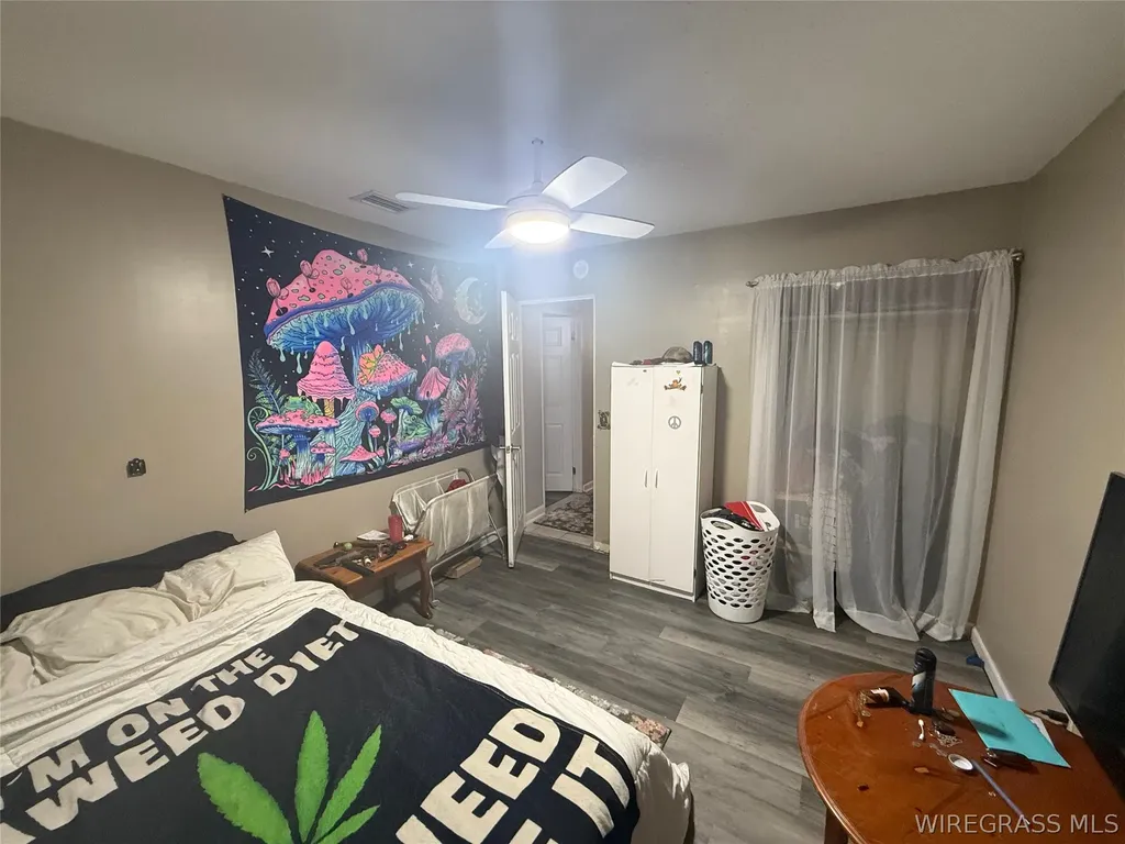 1203 W Pine Avenue Geneva AL 36340