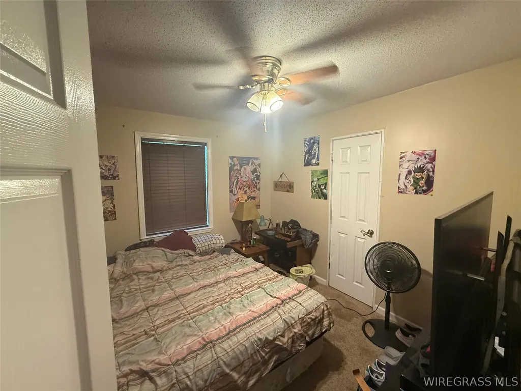 1203 W Pine Avenue Geneva AL 36340